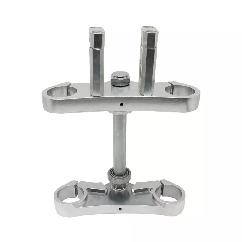 triple clamp